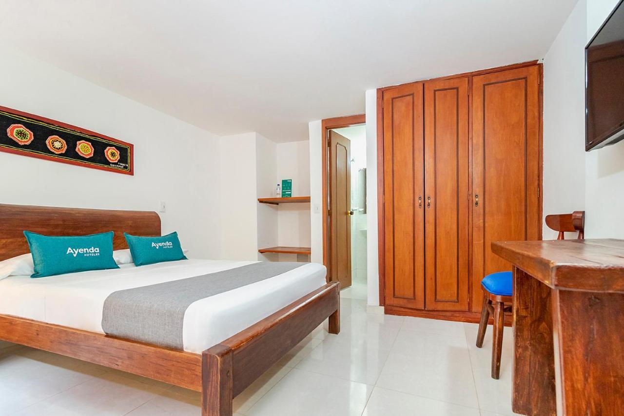 Ayenda Hotel Casona Santa Rosa Chía エクステリア 写真