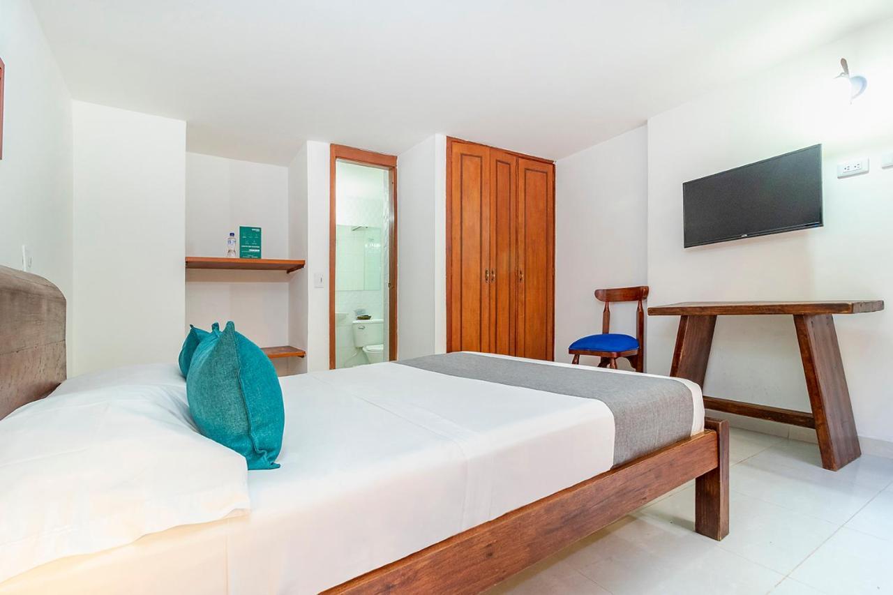 Ayenda Hotel Casona Santa Rosa Chía エクステリア 写真
