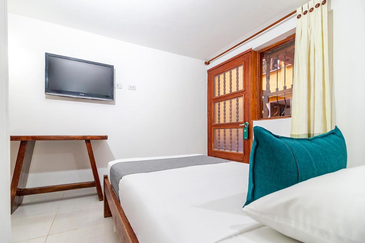 Ayenda Hotel Casona Santa Rosa Chía エクステリア 写真