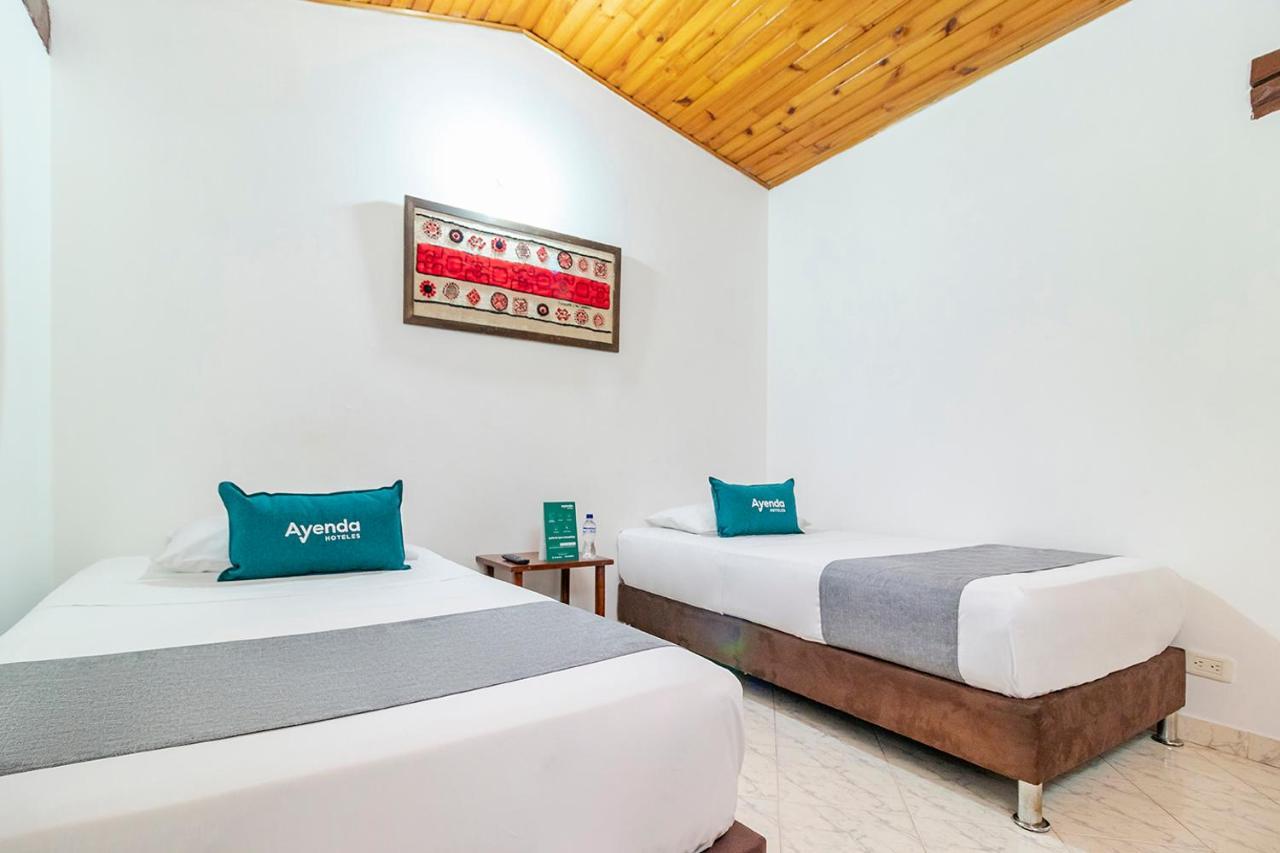 Ayenda Hotel Casona Santa Rosa Chía エクステリア 写真