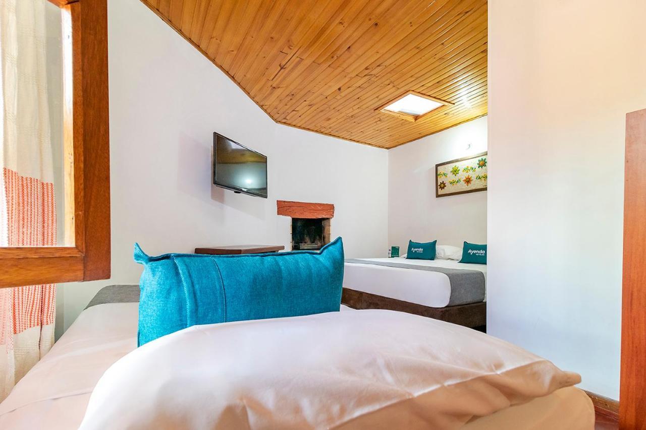 Ayenda Hotel Casona Santa Rosa Chía エクステリア 写真